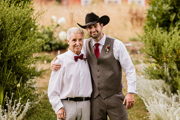 Gage-Mckayla-Adeline-Farm-Wedding-Photos-2021-9467