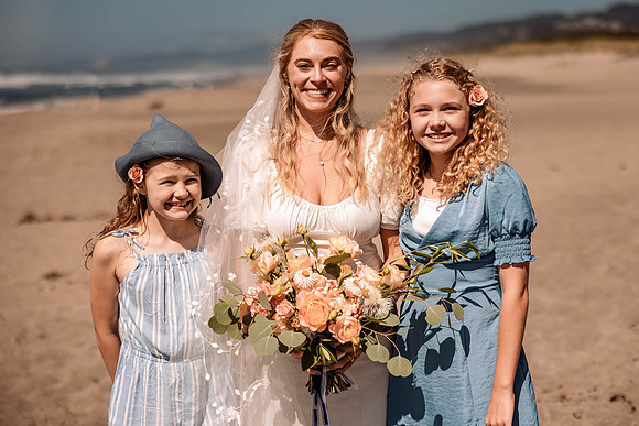 Graeson-Helen-Neskowin-Elopement-Photos-9194