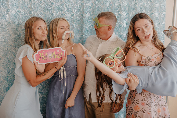 Marcus-Lori-Chinook-Winds-Seafood-Grille-Lincoln-City-Oregon-Wedding-Photos (250 of 477)