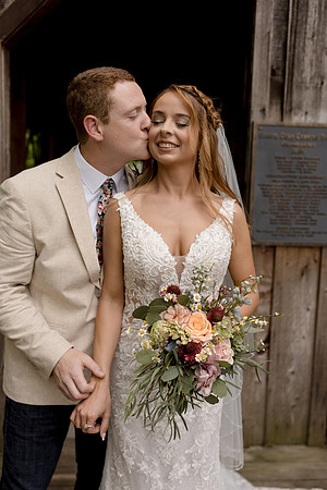 Cody-Mattea-Pittman-Center-Wedding (14 of 116)