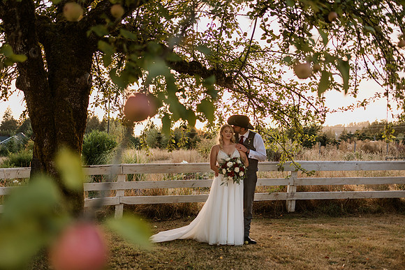Gage-Mckayla-Adeline-Farm-Wedding-Photos-2021-0563