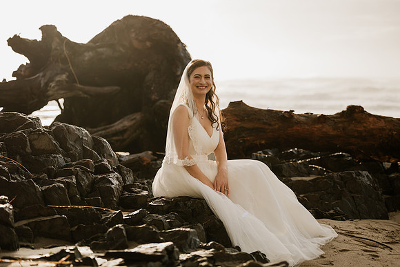 Alex-Danielle-Inn-Spanish-Head-Lincoln-City-oregon-wedding-0792