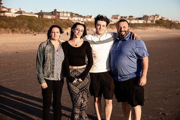 Elaine-Family-Photos-2024-72
