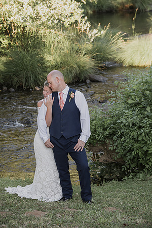 Derrick-Kenzie-Navarra-Gardens-Willamina-Oregon-Wedding-Photos (349 of 436)
