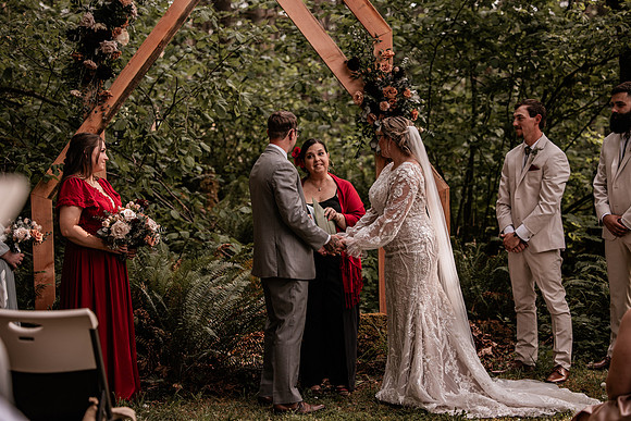 Mark-Darian-Peck-2024-Wedding-Photos-ceremony (24 of 45)