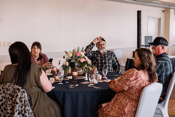 Jeff-April-Inn-Spanish-Head-Lincoln-City-oregon-Wedding-2022 (273 of 299)