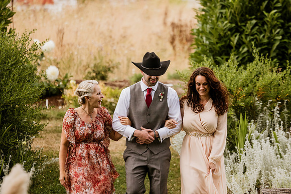 Gage-Mckayla-Adeline-Farm-Wedding-Photos-2021-8936