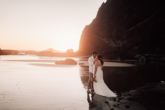 Anthony-Drayann-roadsend-lincoln-city-oregon-elopement-photos-7716