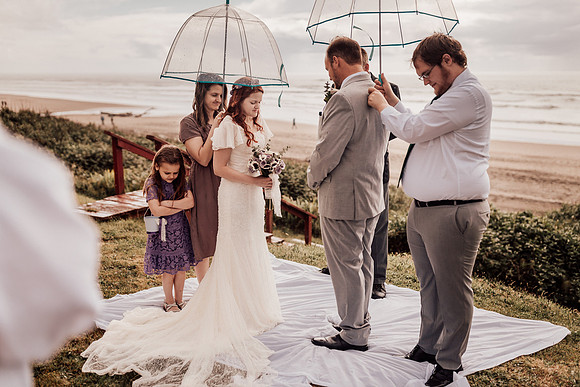 Annie-Ryan-Lincoln-city-roads-end-park-oregon-elopement-photos-121