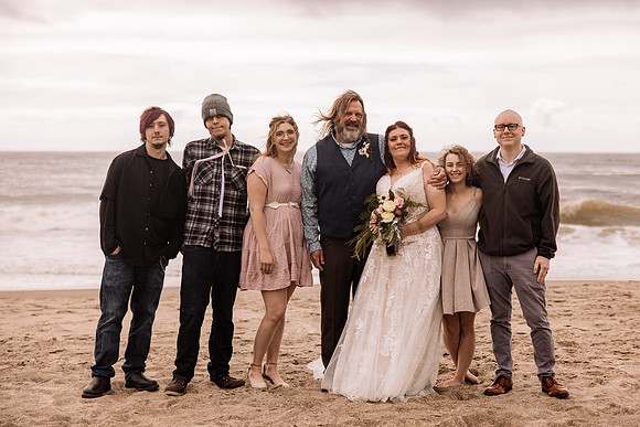 Jeff-April-Inn-Spanish-Head-Lincoln-City-oregon-Wedding-2022 (166 of 299)