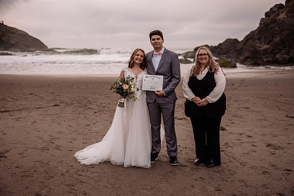 Eric-Kylee-Orona-Lincoln-City-Fogarty-creek-Oregon-Couples-Photos-4735