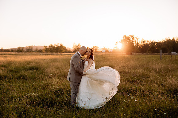 Chris-Victoria-Wedding-Photos-2022-Oregon-PORTRAITS (70)
