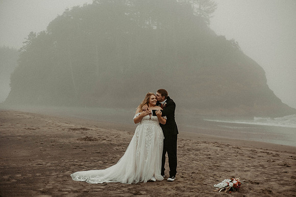 Dalten-MacKenzie-Neskowin-oregon-Elopement-photos (34 of 70)