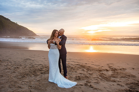 Jillian-Peter-Depoe-Bay-Oregon-Elopement-photos-40