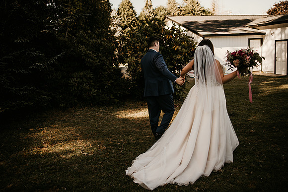 Connor-Cierra-Ranier-Washington-Barn-Rustic-Wedding-Washington-Wedding-Photos-9675