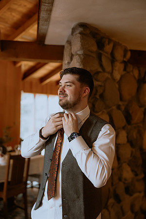 Chase-Beca-Kingston-House-Wedding-Photos-23