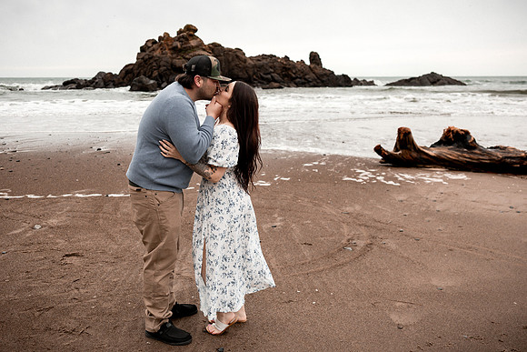 Destiny-Makala-Family-Photos-2025-Depoe-bay-Oregon (34 of 72)