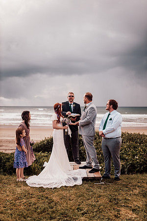 Annie-Ryan-Lincoln-city-roads-end-park-oregon-elopement-photos-175