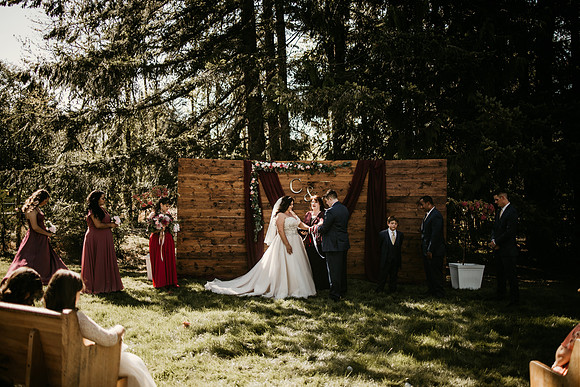 Connor-Cierra-Ranier-Washington-Barn-Rustic-Wedding-Washington-Wedding-Photos-7072