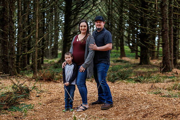 Blake-Maternity-Family-Oceanside-Beach-Oregon-2022-8358