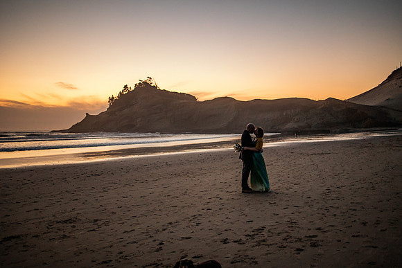 James-Sharon-Cape-Kiwanda-Oregon-Elopement- Photos-9721