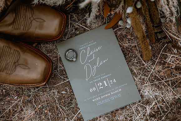DYLAN-CLAIRE-WEDDING-DETAIL-PHOTOS-46