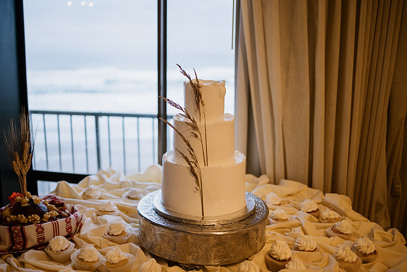 Alex-Danielle-Inn-Spanish-Head-Lincoln-City-oregon-wedding-0505