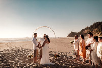 Anthony-Drayann-roadsend-lincoln-city-oregon-elopement-photos-7294