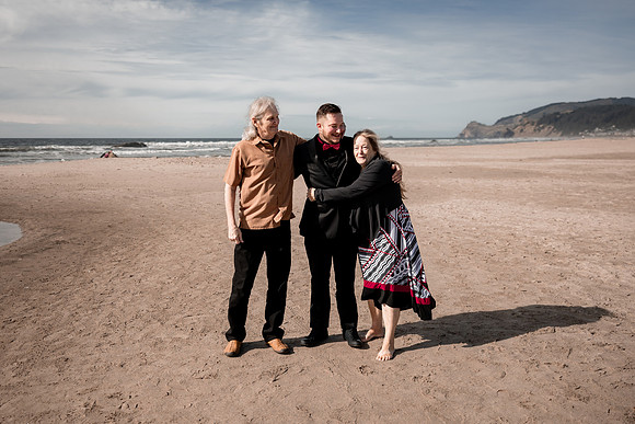 Christian-Brandi-Lincoln-City-Wedding-Photos (49)