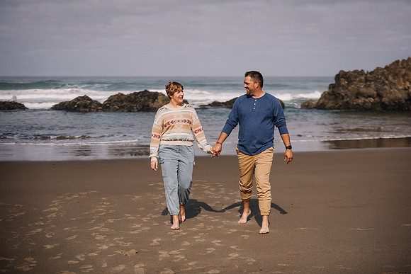 Family-Photos-2024-Lincoln-City-Oregon--49