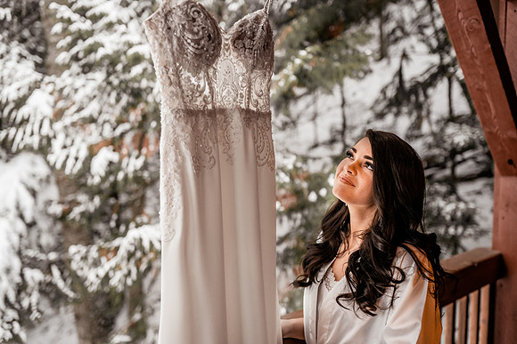 Tyler-Brittani-Lake-Priest-Idaho-Winter-Snow-Wedding-2021-03072