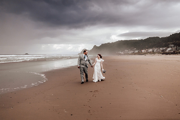 Annie-Ryan-Lincoln-city-roads-end-park-oregon-elopement-photos-193
