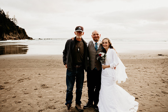 Kacey-Short-Sand-Beach-Tillamook-Oregon-Elopement (38 of 128)