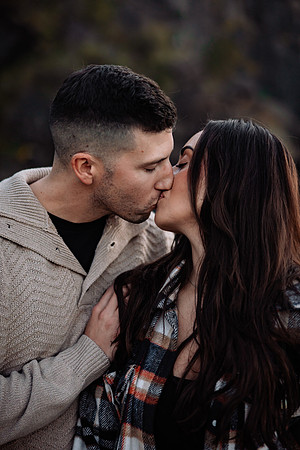 Alec-Mihkaela-Fogarty-Creek-Engagement-34