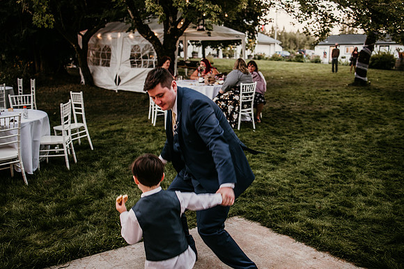 Connor-Cierra-Ranier-Washington-Barn-Rustic-Wedding-Washington-Wedding-Photos-0833