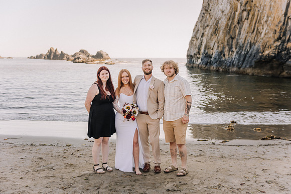 JARED-ALEX-SEAL-ROCK-OREGON-ELOPEMENT-PHOTOS (106 of 241)