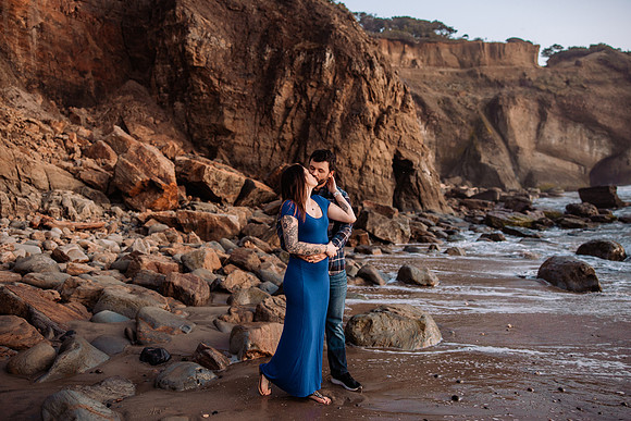 brittani-Nick-Otter-Crest-Couples-Photo-Session-Oregon-1278