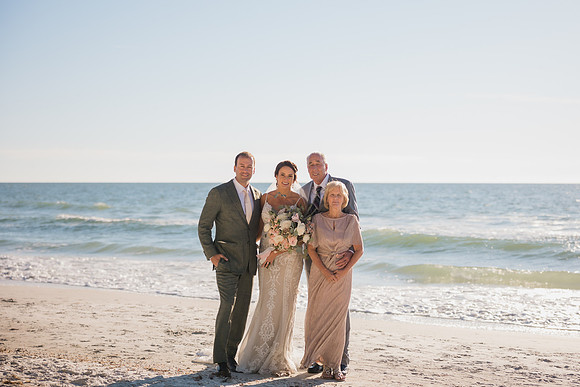 Bennett-Tamra-Sunset-Beach-House-Wedding-Saint-Peterburg-Florida-2021-7056