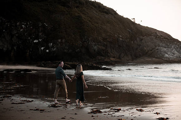 Justin-Megan-Engagement-photos-depoe-bay-oregon-2024-7