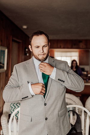 Annie-Ryan-Lincoln-city-roads-end-park-oregon-elopement-photos-17