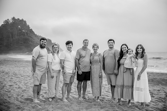 Marybeth-Neskowin-Oregon-Family-Photos-2025 (1 of 78)