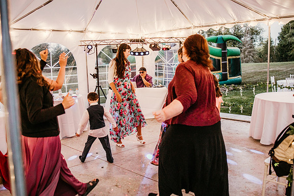 Connor-Cierra-Ranier-Washington-Barn-Rustic-Wedding-Washington-Wedding-Photos-0905