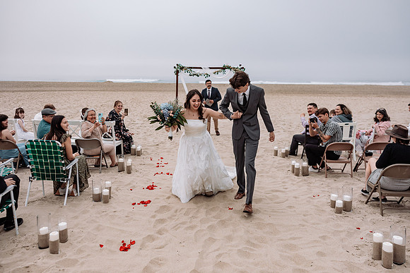 Nate-Bella-Lincoln-City-Oregon-Intimate-Beach-Wedding-Photo-28