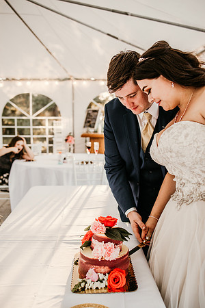 Connor-Cierra-Ranier-Washington-Barn-Rustic-Wedding-Washington-Wedding-Photos-0453