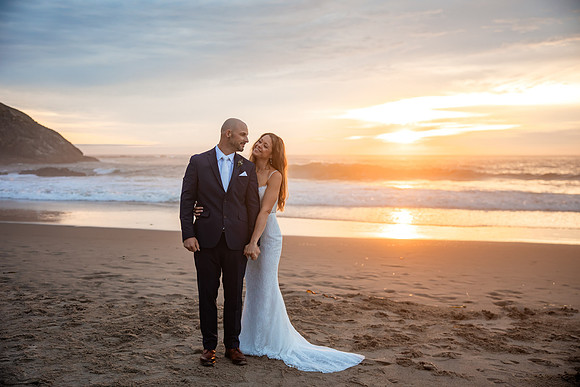 Jillian-Peter-Depoe-Bay-Oregon-Elopement-photos-36