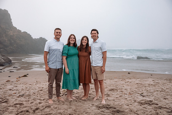 Family-Photos-2024-Lincoln-City-Oregon-32