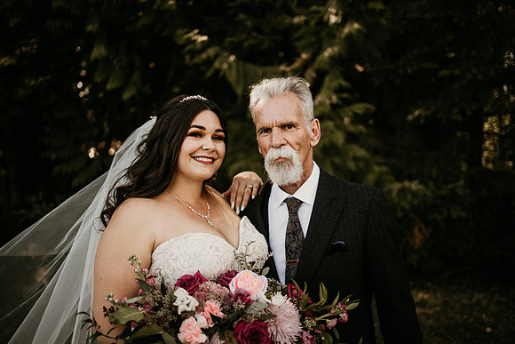 Connor-Cierra-Ranier-Washington-Barn-Rustic-Wedding-Washington-Wedding-Photos-9160