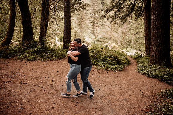 Keenan-lacey-Lucia-Falls-Washington-Engagement (56 of 53)
