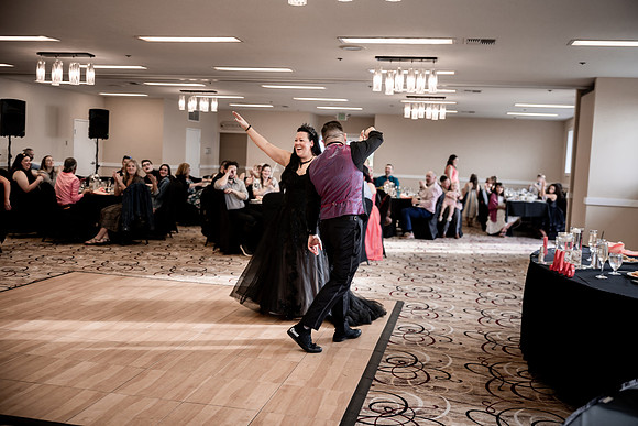 Christian-Brandi-Lincoln-City-Wedding-Photos (25)
