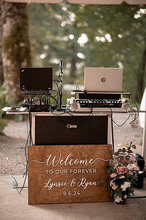Ryan-Lynsie-Bridal-Veil-Lakes-Portland-Oregon-Weddingg-39